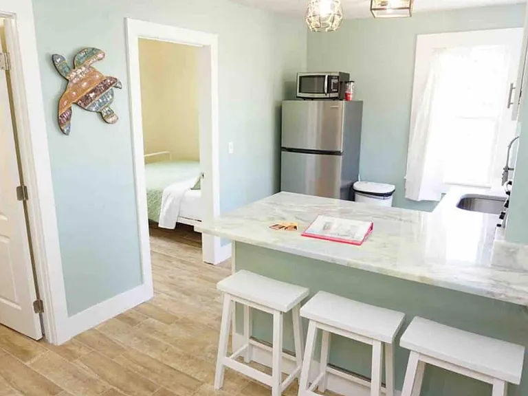 111 N Hollywood Ave #2 — Photo 8