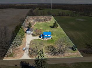 3750 Houseknecht Rd, Jonesville, MI 49250