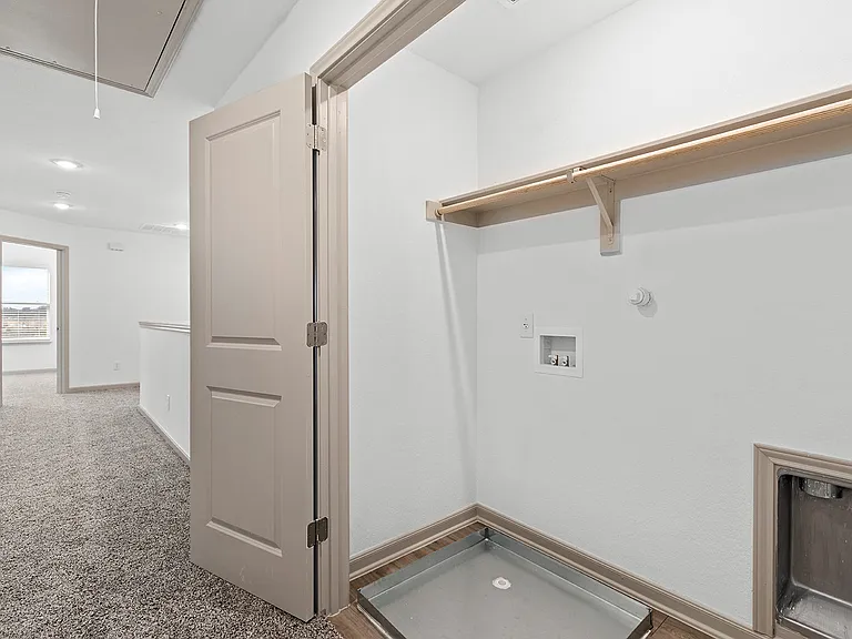 7523 Gramercy Way #101 — Photo 22