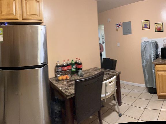 5th image of 65 Glenwood Ave Floor 2