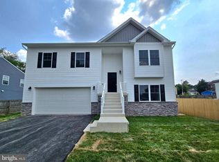 121 Bishop Ave, Baltimore, MD 21225
