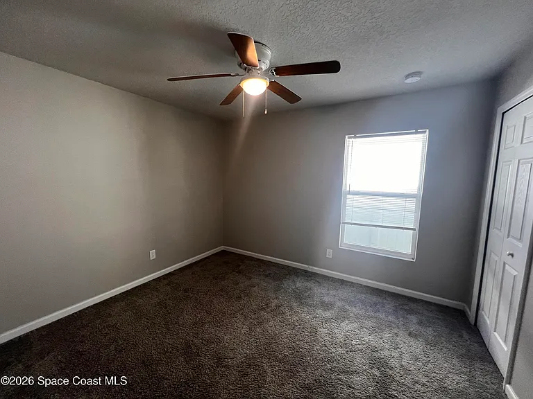563 Corbin Cir SW — Photo 5
