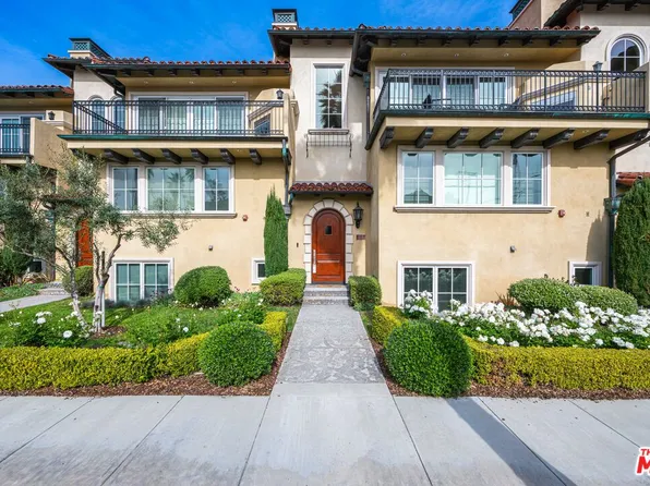 201 Avenue A APT B, Redondo Beach, CA 90277