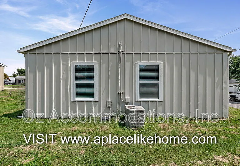 3310 Iroquois Ln — Photo 20