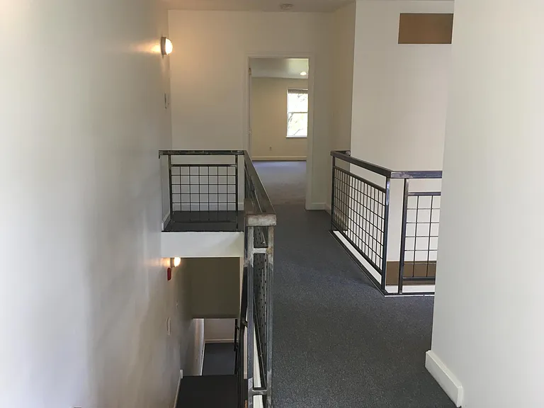 702 N 2nd St #A — Photo 22
