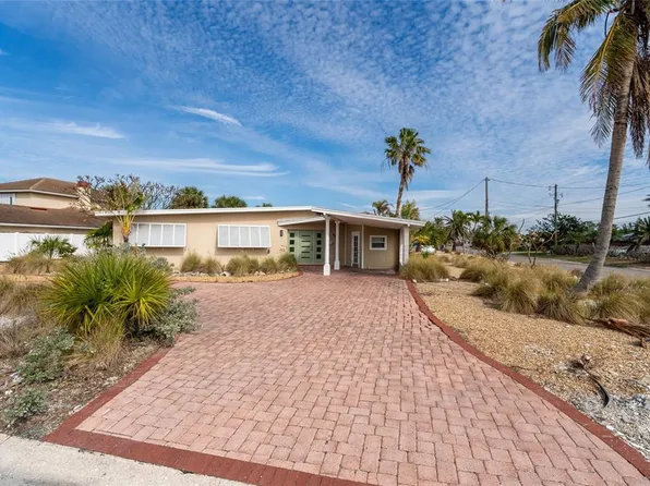 6407 1st Palm Point St, Saint Pete Beach, FL 33706