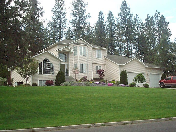 1st image of 4725 E Jaremko Dr