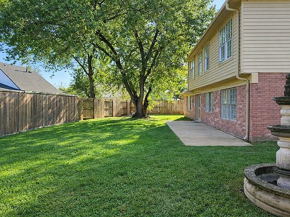 2nd image of 13303 Bridgepath Ct