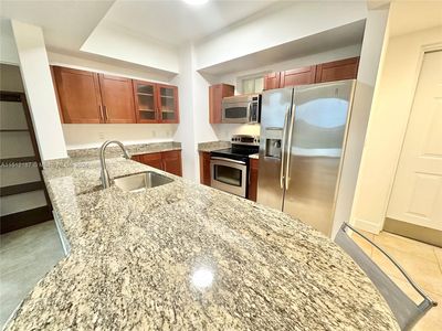 7266 SW 88th St APT A502, Miami, FL, 33156