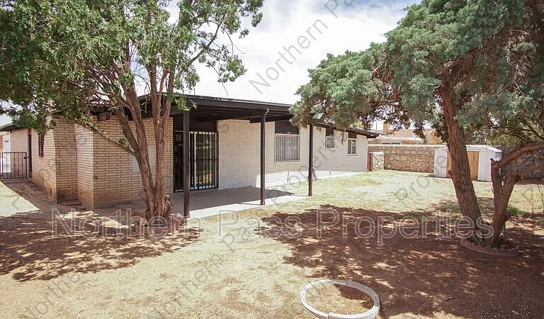 9304 Lait Dr — Photo 24