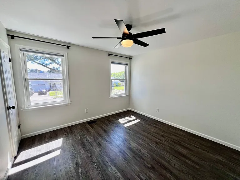 964 Wasserman Dr — Photo 24
