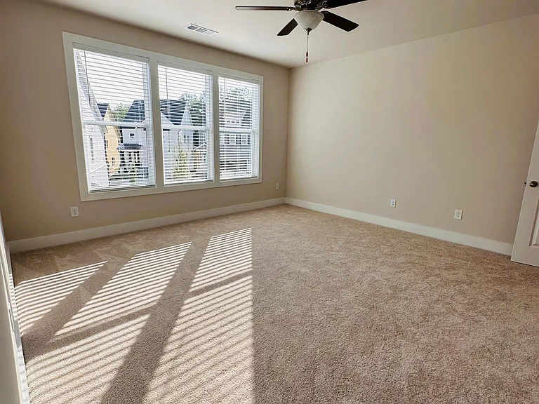 1247 Winterhaven Dr #1247 — Photo 63