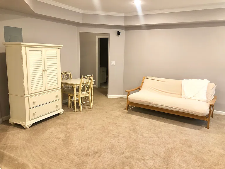180 Park Creek Dr — Photo 5