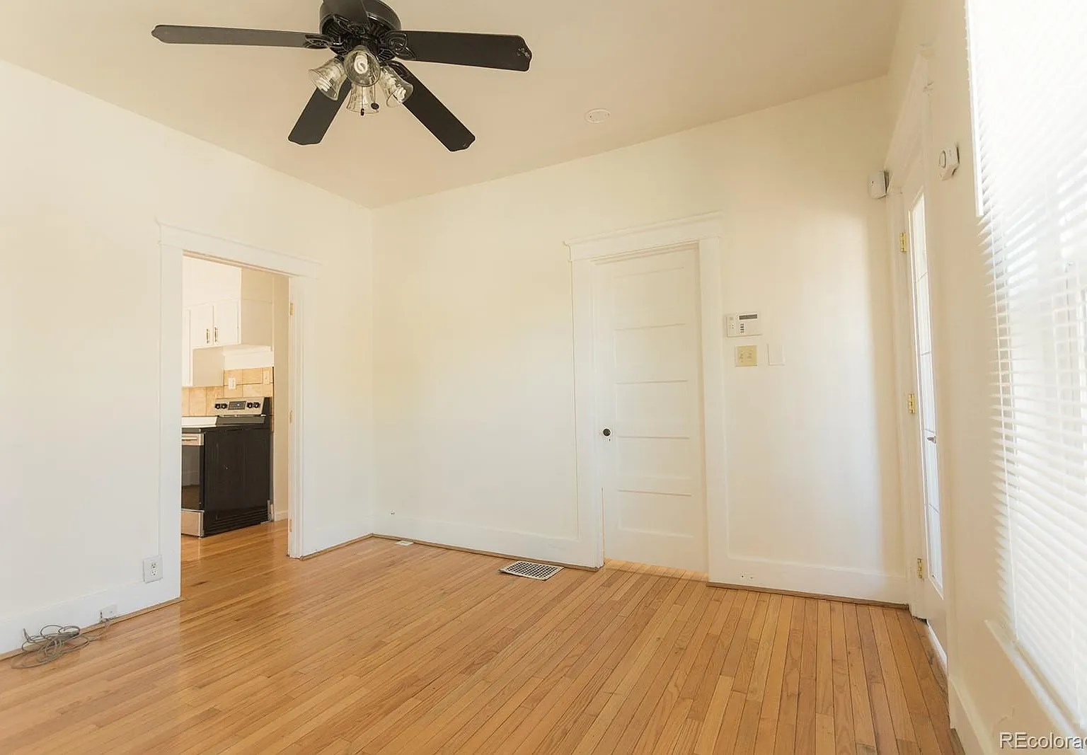 2 bed, 1.0 bath, 729 sqft, $2,450 — Photo 3