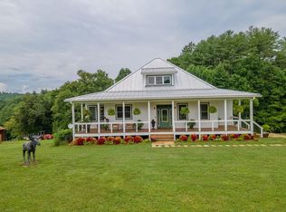 2131 Snow Hill Rd, Franklin, NC 28734