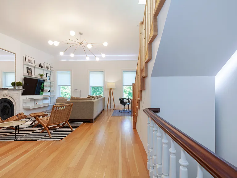 189 6th Ave #TOWNHOME — Photo 19