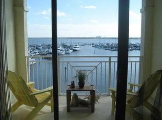 775 NW Flagler Ave #4-402, Stuart, FL 34994