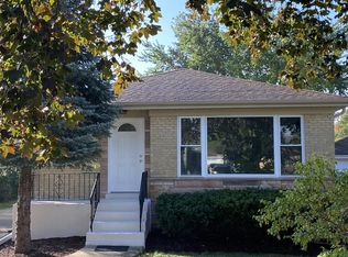 1406 Cynthia Ave, Park Ridge, IL 60068