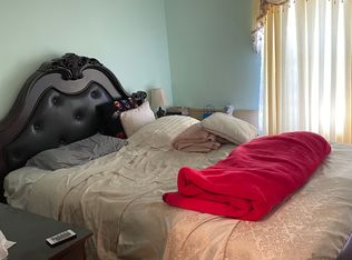 910 Ashbourne Ave, Lindenwold, NJ 08021