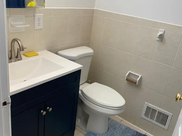 225 Belvidere Avenue image 7 of 18