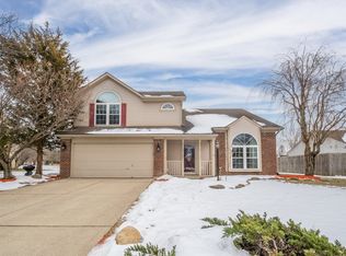 6573 Crossbridge Dr, Noblesville, IN 46062