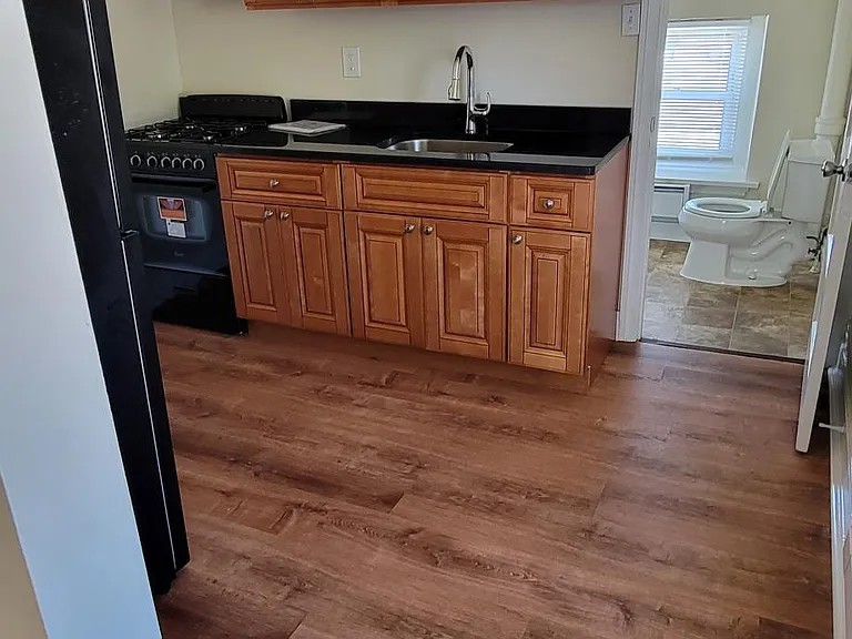 4462 Silverwood St #4 — Photo 10