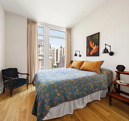 Bedroom, photo 1