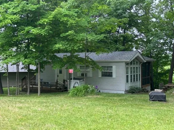 2902 216th St, Luck, WI 54853