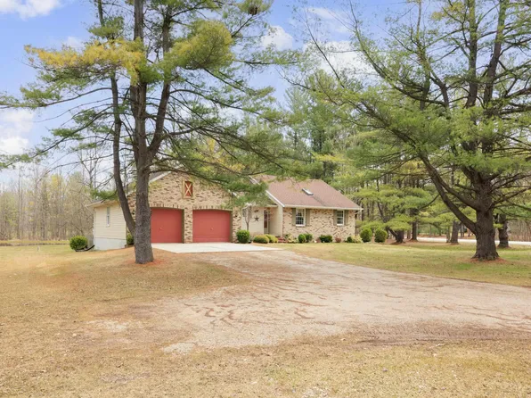 475 S Bartlett Rd, Saint Clair, MI 48079