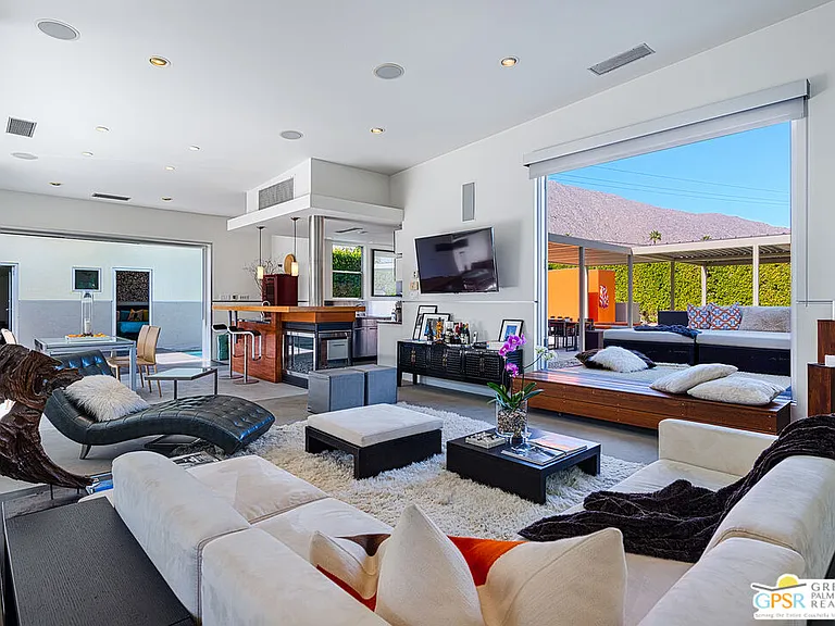 1947 S Joshua Tree Pl — Photo 3