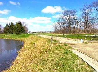 Cabin Smoke Trl, Springfield, IL 62707