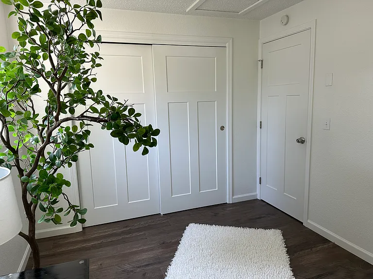 808 NE Garrison St — Photo 18