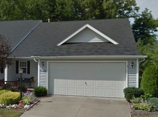 30631 Iris Ct #31B, North Olmsted, OH