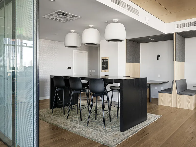 Edit at River North — Photo 45