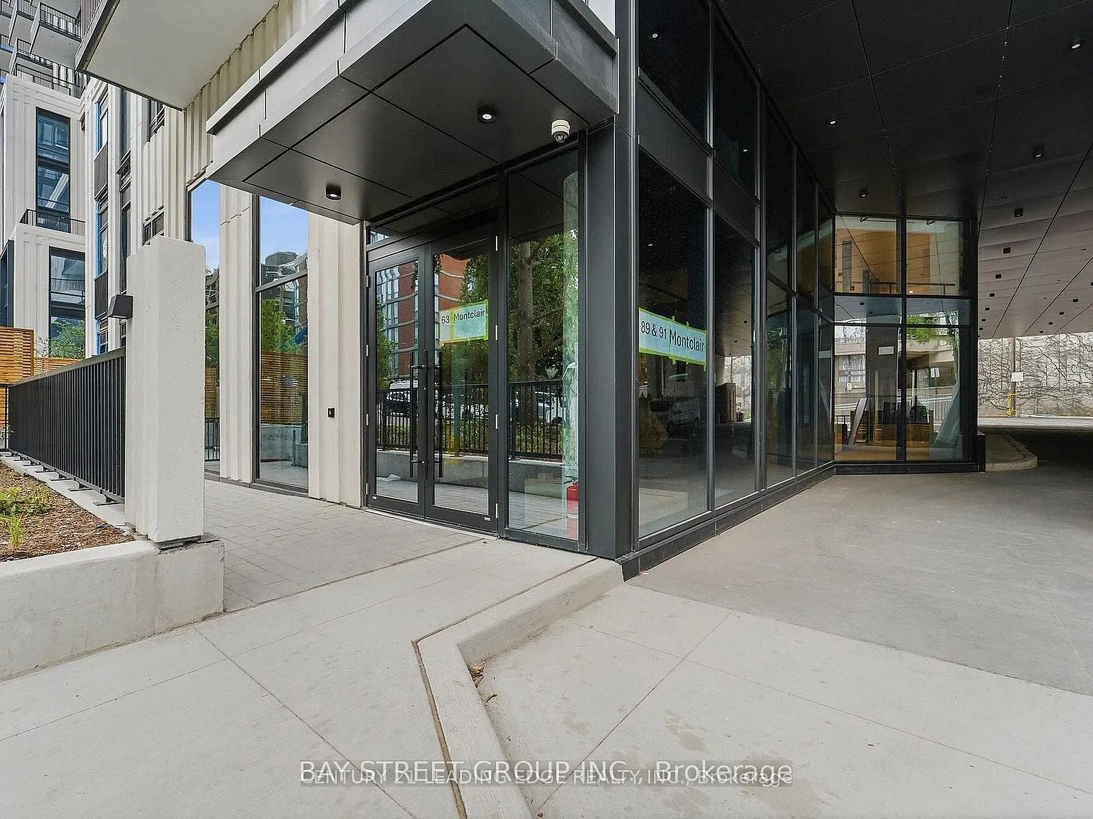 3 bed, $6,800 — Photo 4