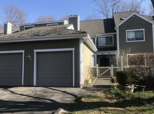 75 Country Walk, Shelton, CT 06484