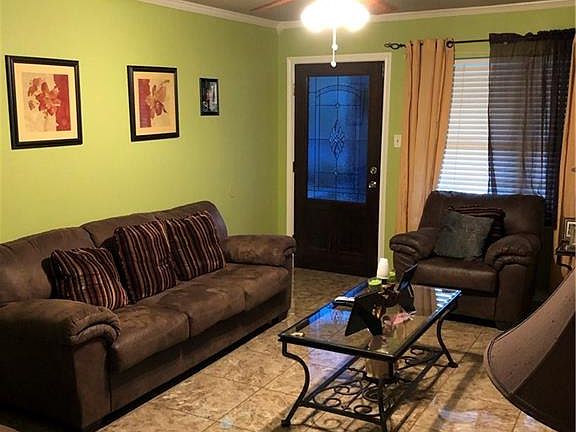 4th image of 10727 Dunaway Dr