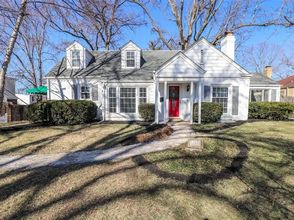 133 Tulip Dr, Saint Louis, MO 63119