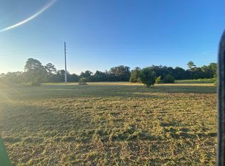365 Gramercy Plantation Blvd, Eastpoint, FL 32328