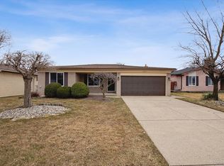 33160 Ione Dr, Sterling Heights, MI 48310