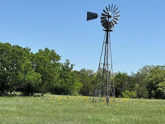 4th image of 3817 N Fm 154