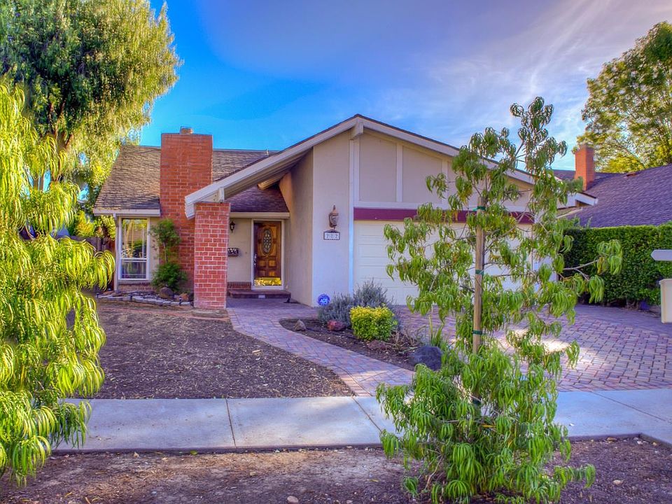 1st image of 282 Dondero Way