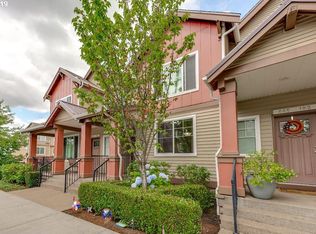 665 NW Falling Waters Ln UNIT 102, Portland, OR 97229