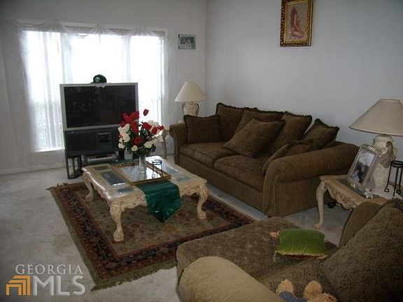 5th image of 3442 Chastain Glen Ln NE