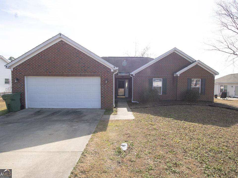 1st image of 8002 Ponderosa Pine Blvd