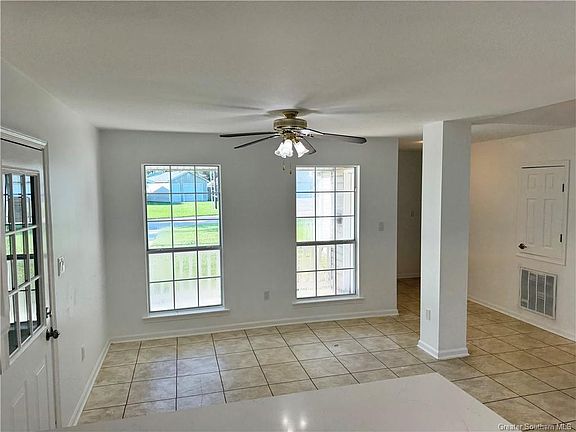 4th image of 138 Petite St
