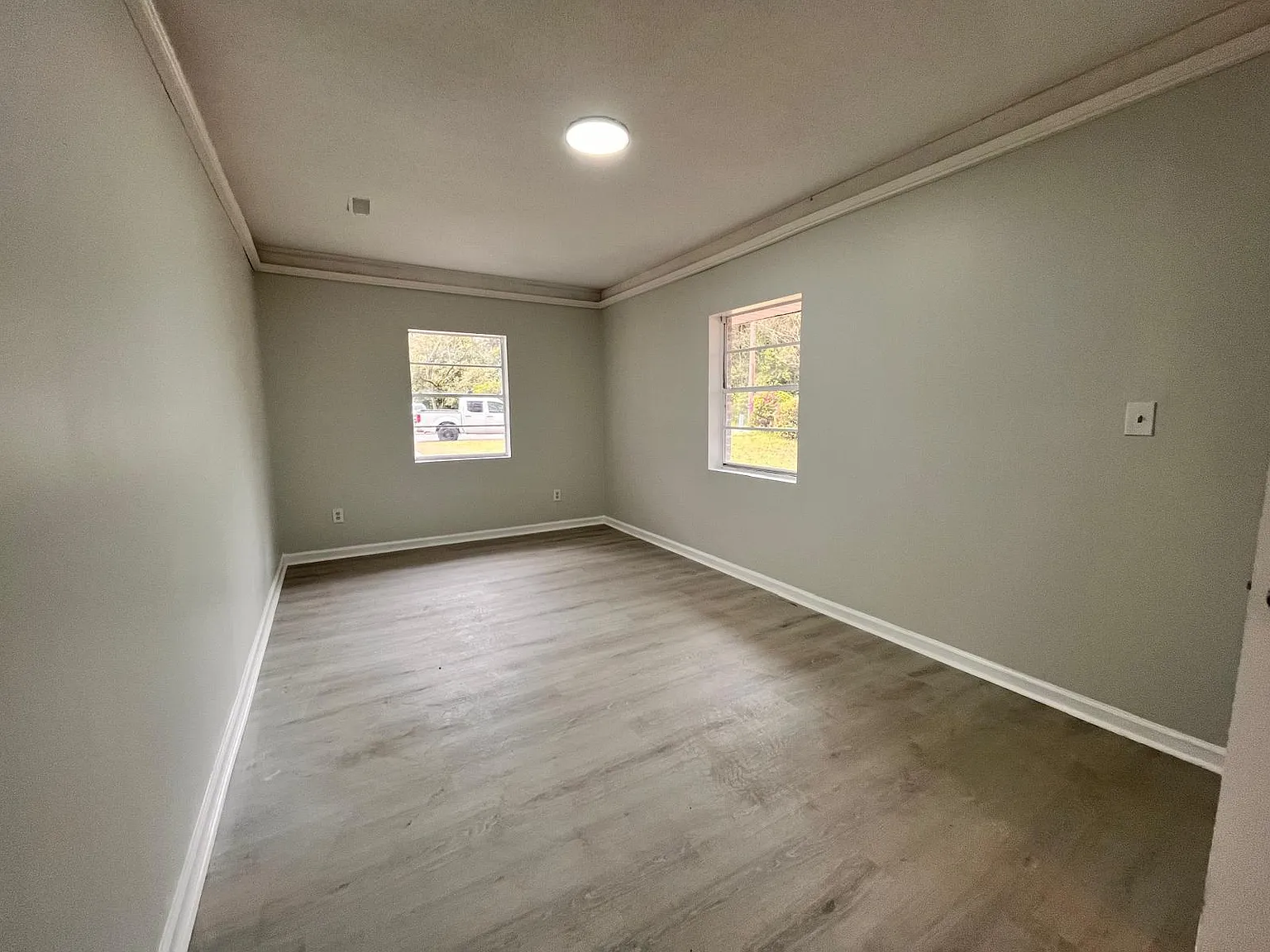 962 Hanover Drive - 1 — Photo 4