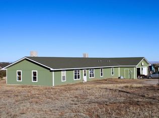40 Valley Rd, Edgewood, NM 87015