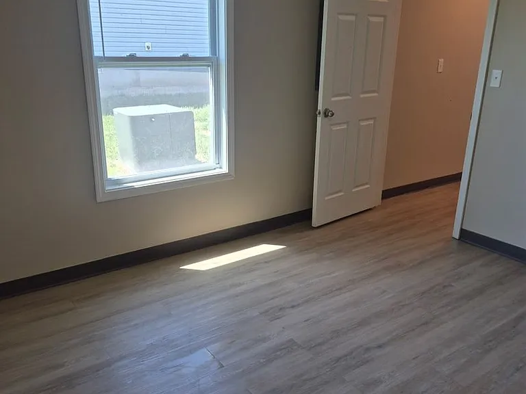 6104 Busiek Rd — Photo 3