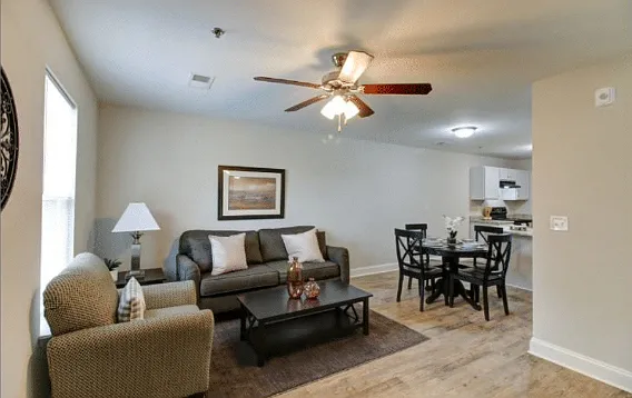 200 Walnut Hill Dr #D — Photo 16